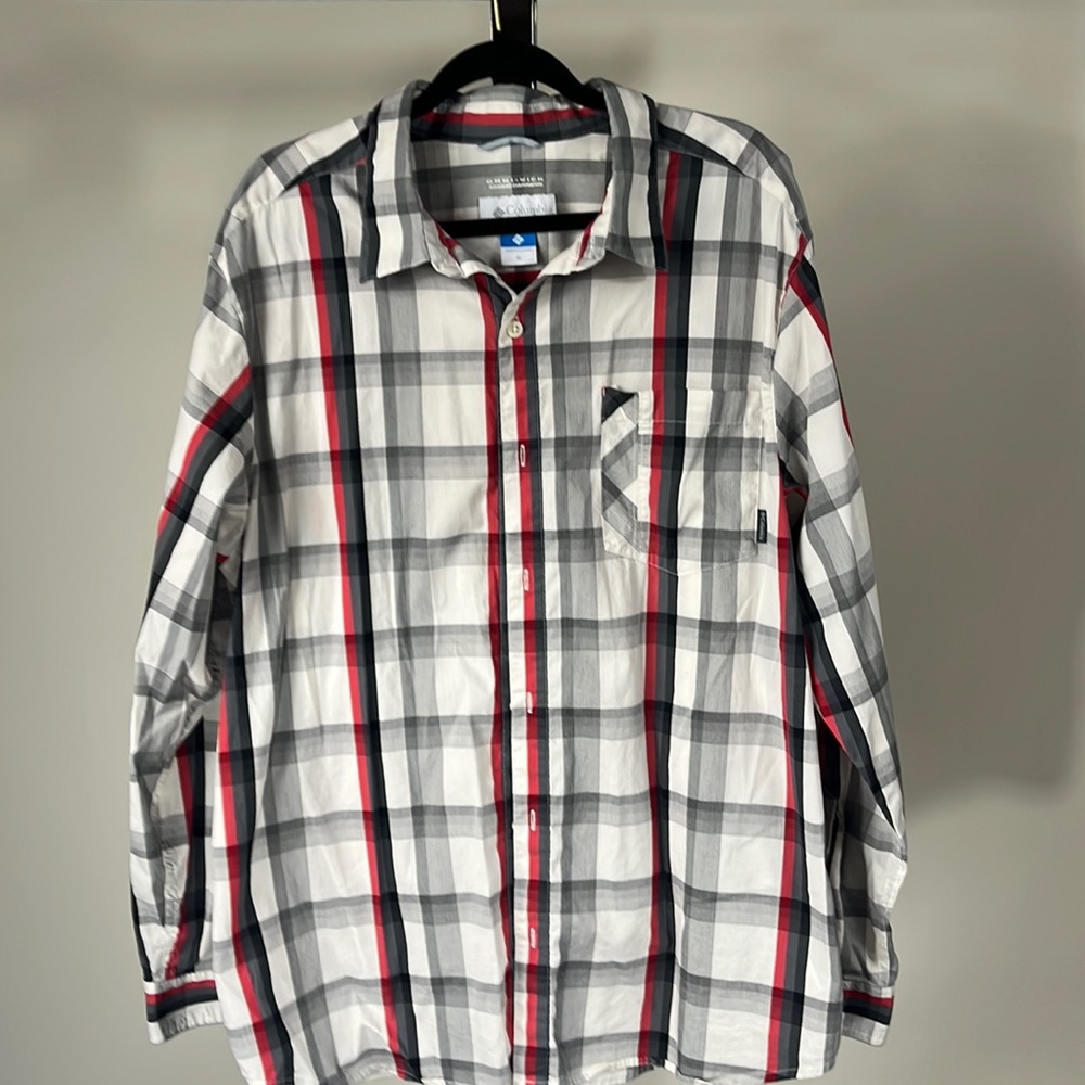 Columbia dress shirt